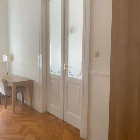 Petofi Apartman